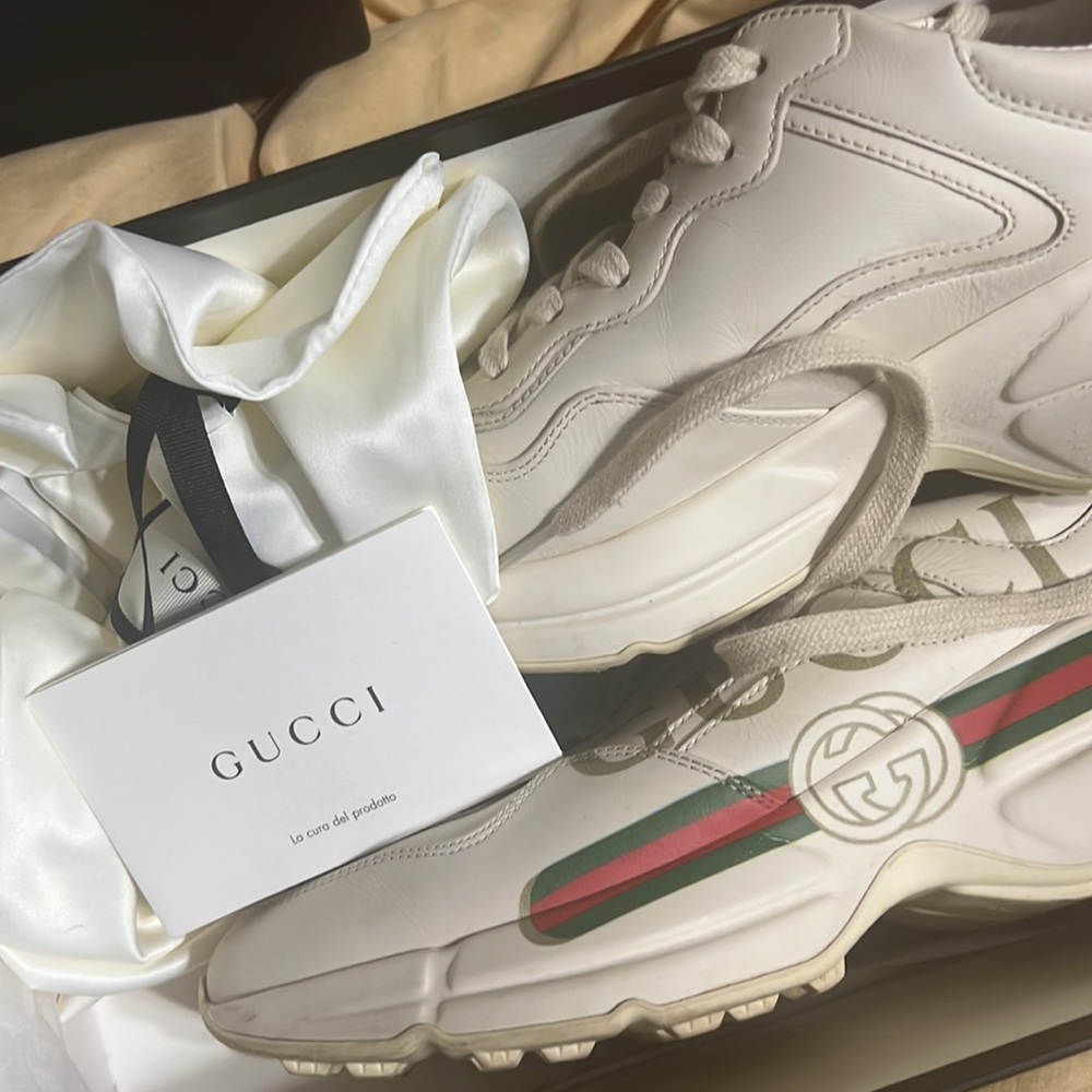 Shoes - Picture 6 of 6